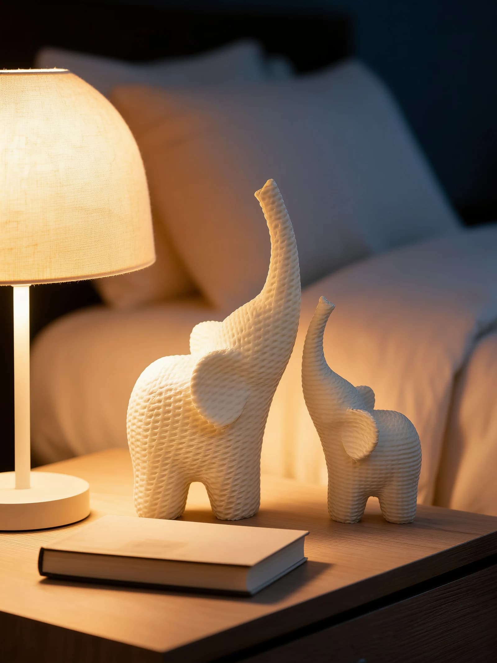 Eravat elephant family showpiece